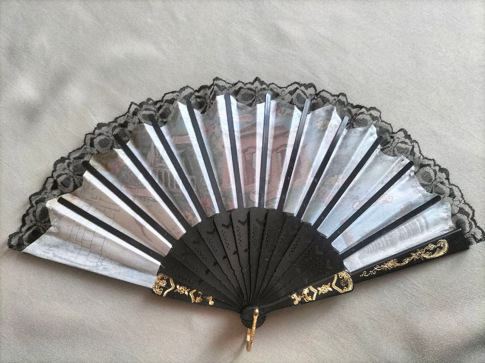 Antique Fan | Very Good Condition | Black Lace | Italian Landscapes and Temples – photo 6